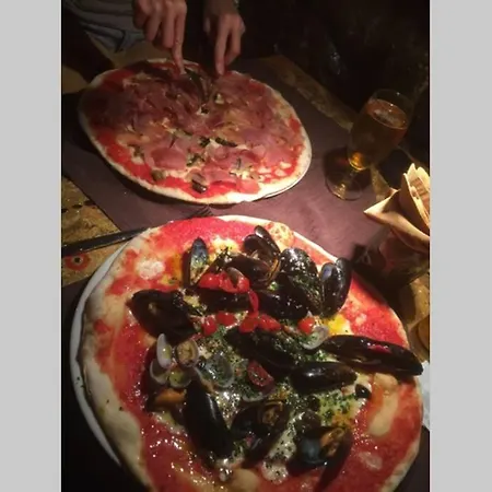 Appartement Exceptionnel !!! Venez Sejourner Dans Les 3 D'un Authentique Ancien Palace De La 