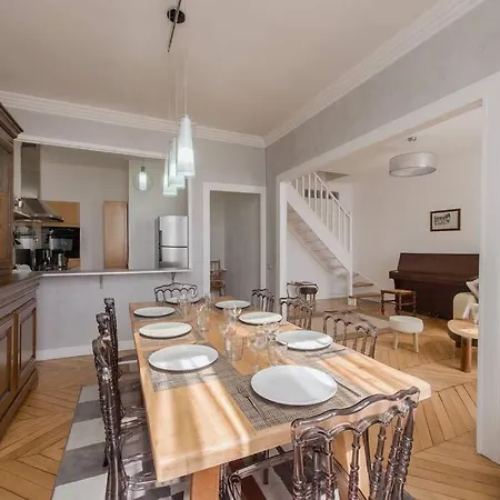 Exceptionnel !!! Venez Sejourner Dans Les 3 D'un Authentique Ancien Palace De La 