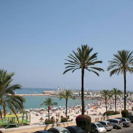 Appartement Exceptionnel !!! Venez Sejourner Dans Les 3 D'un Authentique Ancien Palace De La 