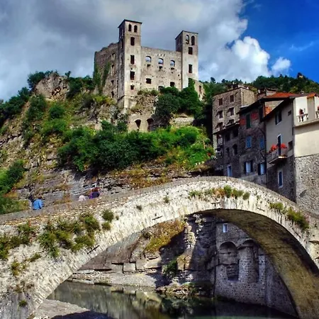 Exceptionnel !!! Venez Sejourner Dans Les 3 D'un Authentique Ancien Palace De La 