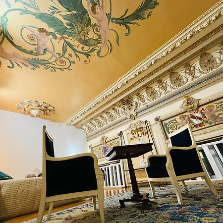 Exceptionnel !!! Venez Sejourner Dans Les 3 D'un Authentique Ancien Palace De La 