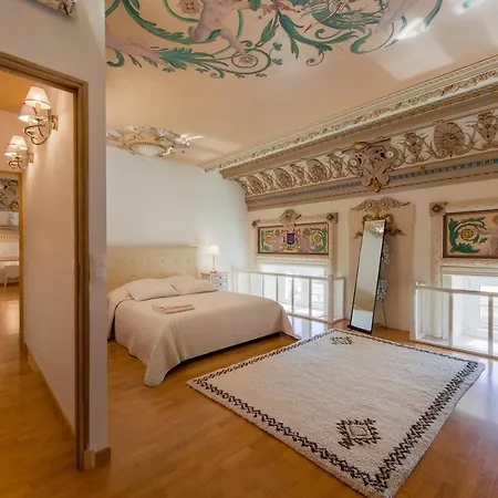 Exceptionnel !!! Venez Sejourner Dans Les 3 D'un Authentique Ancien Palace De La 