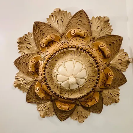 Exceptionnel !!! Venez Sejourner Dans Les 3 D'un Authentique Ancien Palace De La 