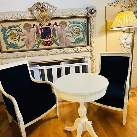 Apartment Belle époque Palace Suites: Seaside Elegance In Menton
