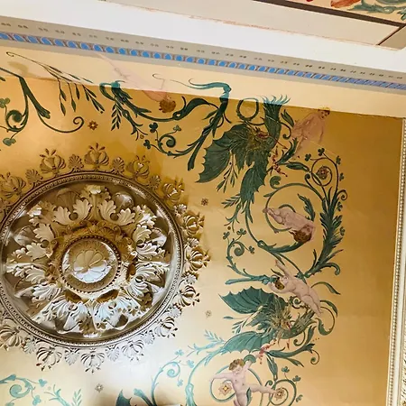 Belle époque Palace Suites: Seaside Elegance In *