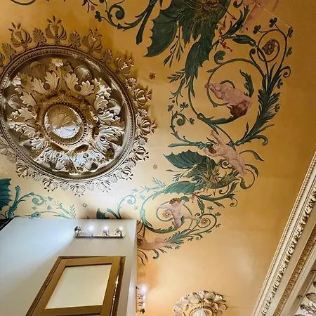 Belle époque Palace Suites: Seaside Elegance In Apartment Menton