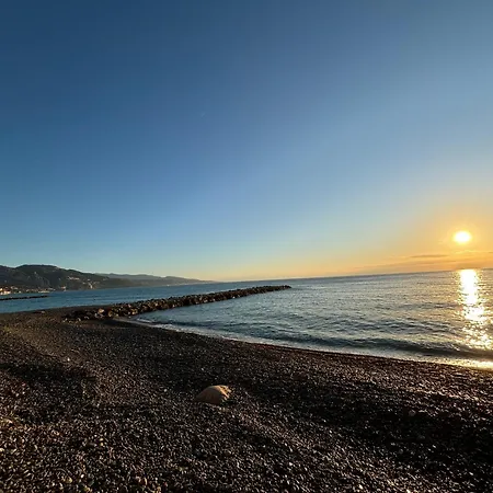 Belle époque Palace Suites: Seaside Elegance In *