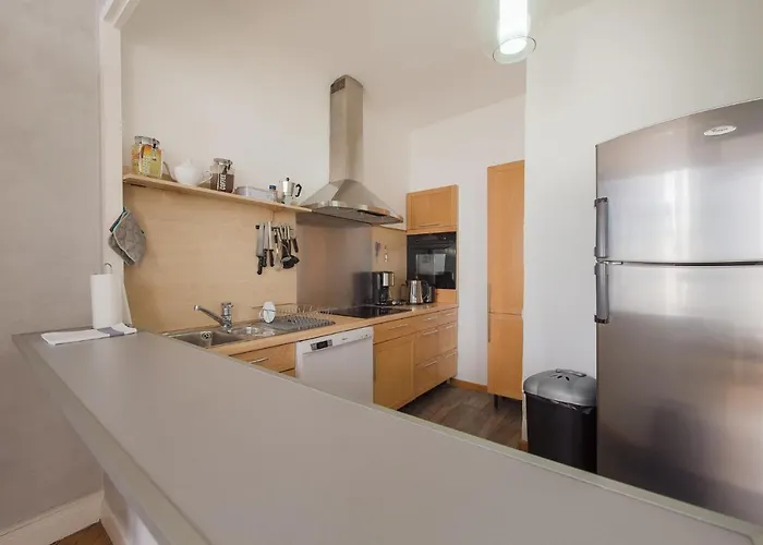 Apartamento Exceptionnel !!! Venez Sejourner Dans Les 3 D'un Authentique Ancien Palace De La 