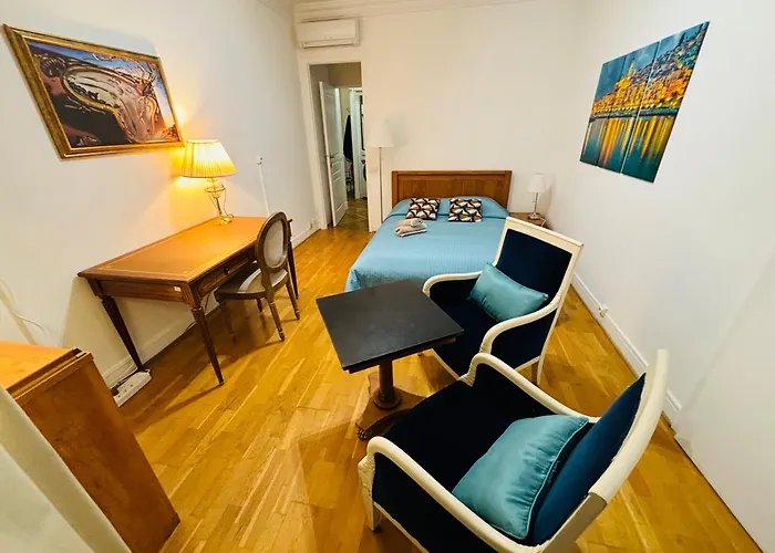 Exceptionnel !!! Venez Sejourner Dans Les 3 D'un Authentique Ancien Palace De La 