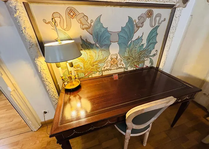 Exceptionnel !!! Venez Sejourner Dans Les 3 D'un Authentique Ancien Palace De La Belle Epoque De 1874 !!! Unique !!! Menton