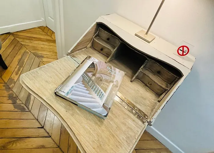 Exceptionnel !!! Venez Sejourner Dans Les 3 D'un Authentique Ancien Palace De La 