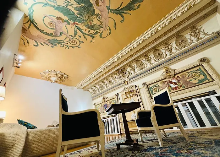 Exceptionnel !!! Venez Sejourner Dans Les 3 D'un Authentique Ancien Palace De La Belle Epoque De 1874 !!! Unique !!!